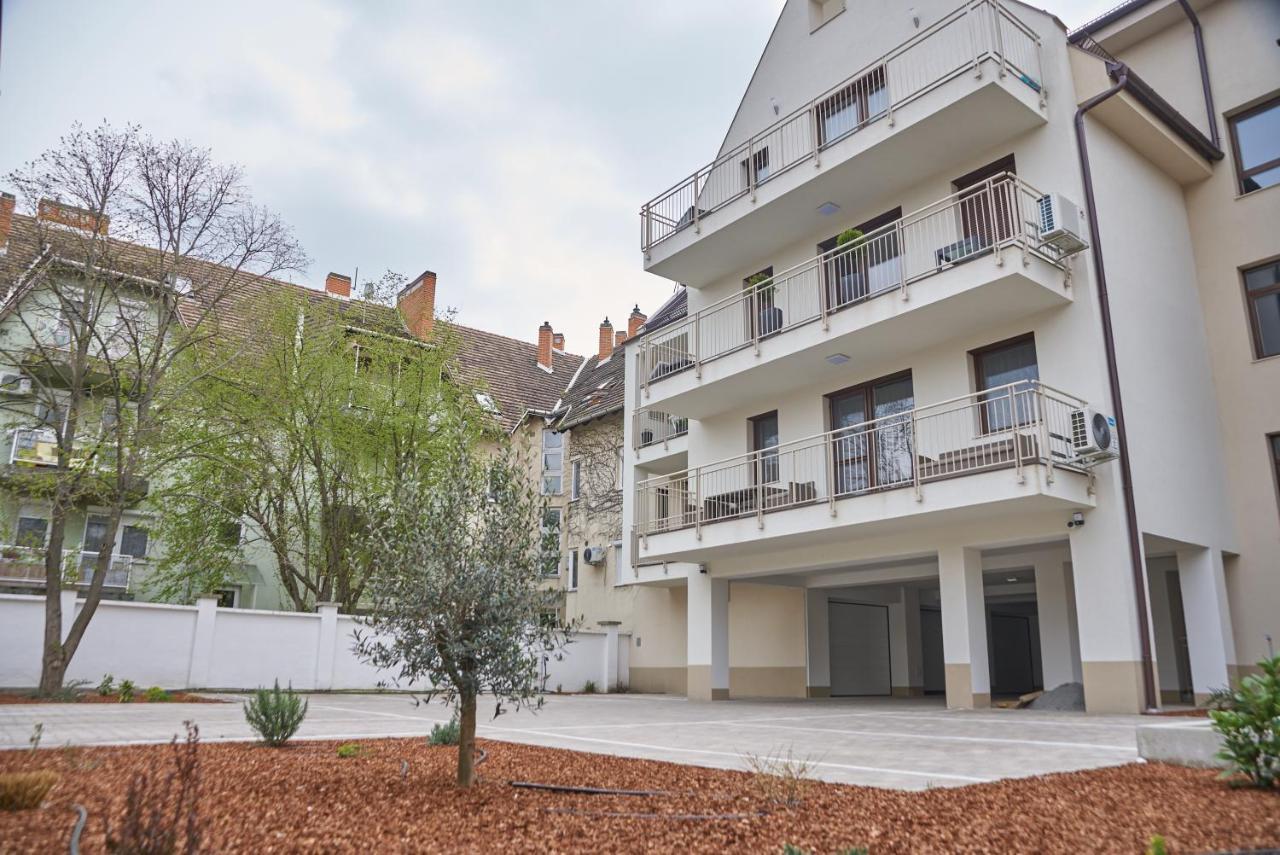 Sunlight Red Szeged Apartment Luaran gambar